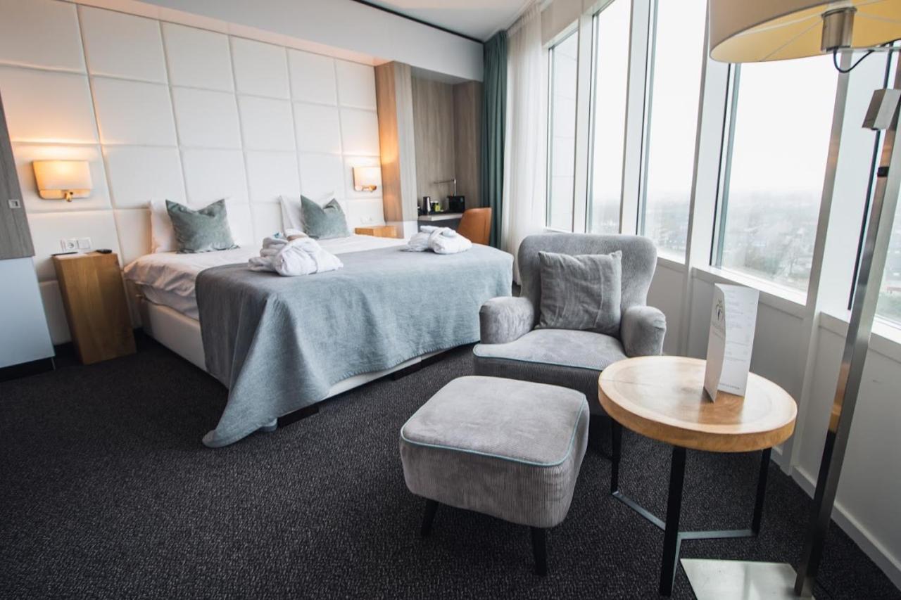 Van Der Valk Hotel Tiel Εξωτερικό φωτογραφία
