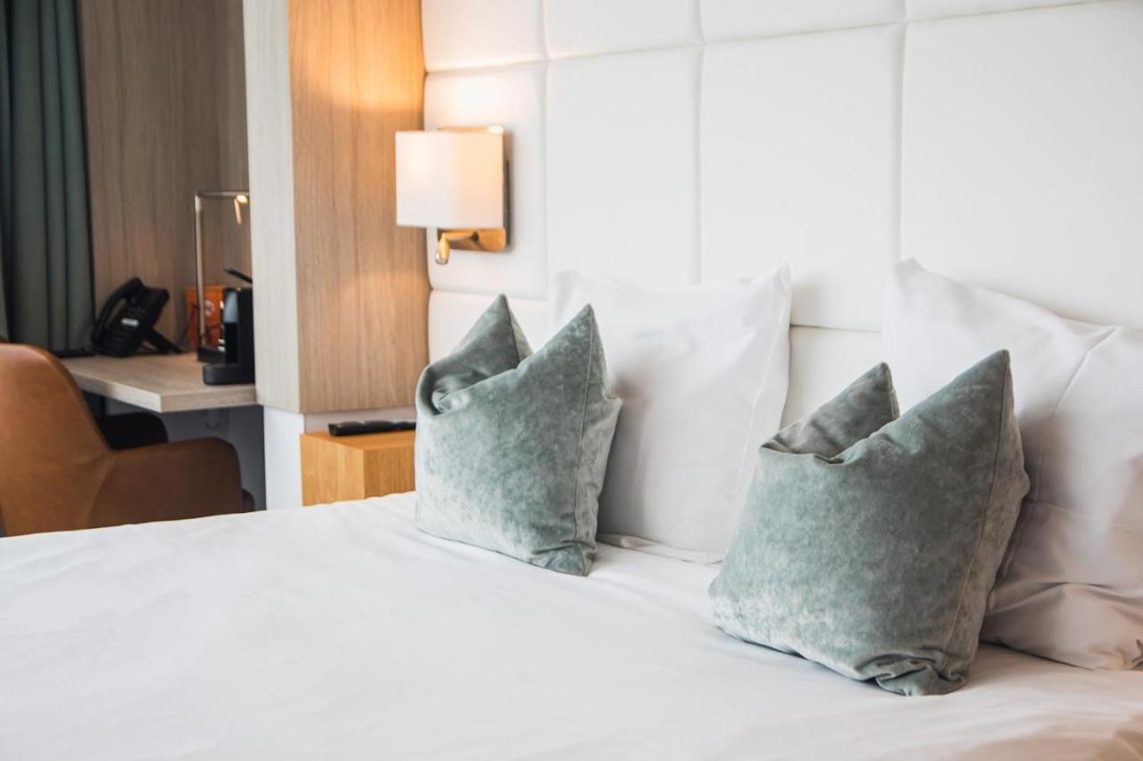 Van Der Valk Hotel Tiel Εξωτερικό φωτογραφία