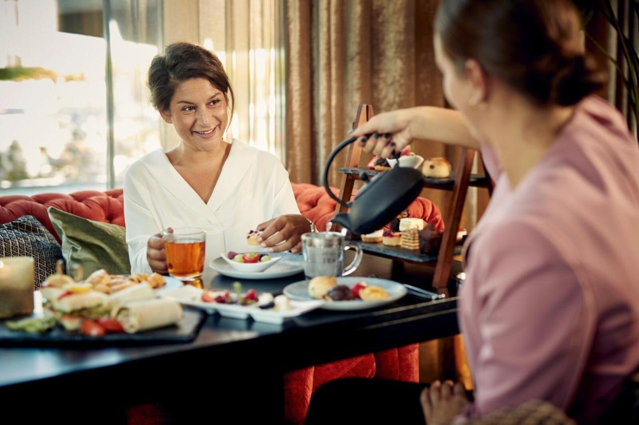 Van Der Valk Hotel Tiel Εξωτερικό φωτογραφία
